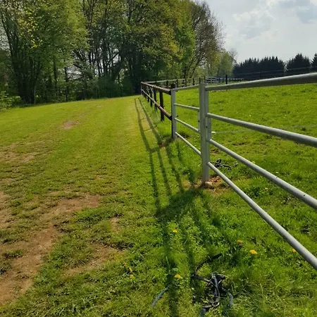 Des Etangs De Saint Bale شقة *